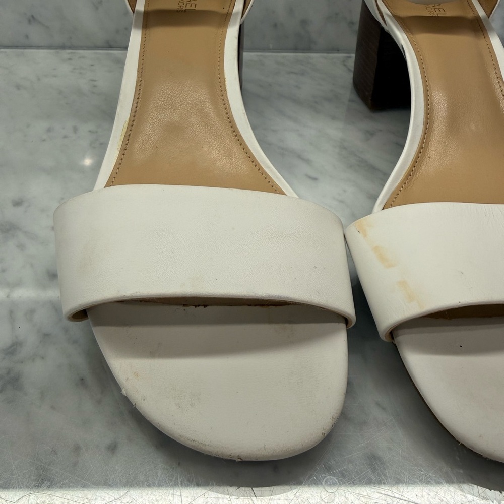 Michael Kors White Block Sandals - Picture 4 of 9